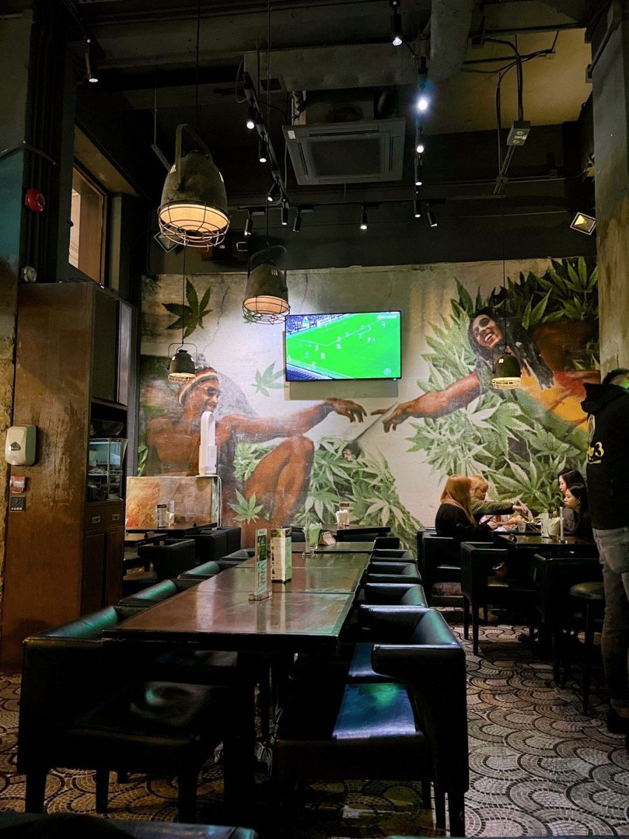 Creative and stylish wall paintings