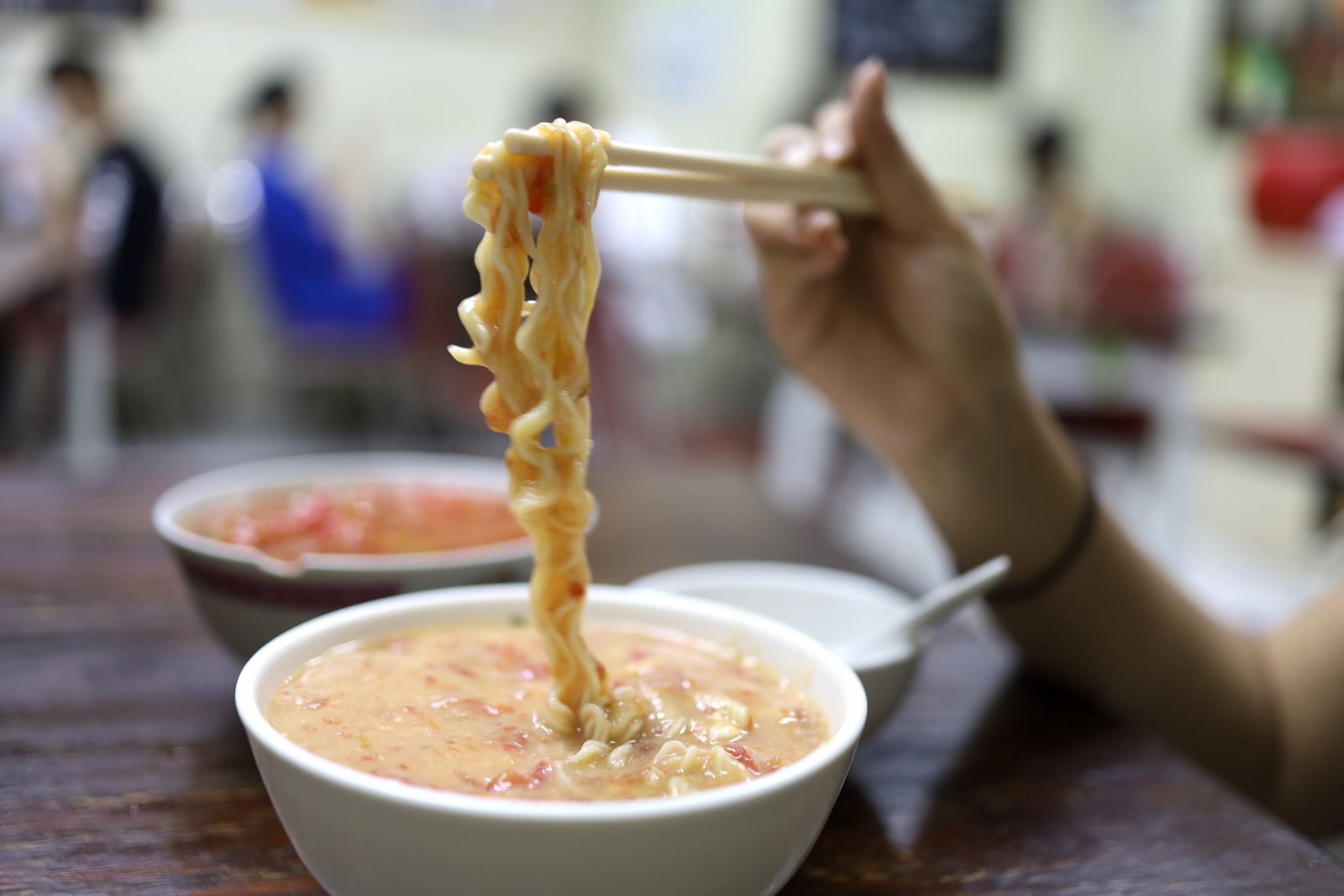 How do the “vomit noodles” look like 