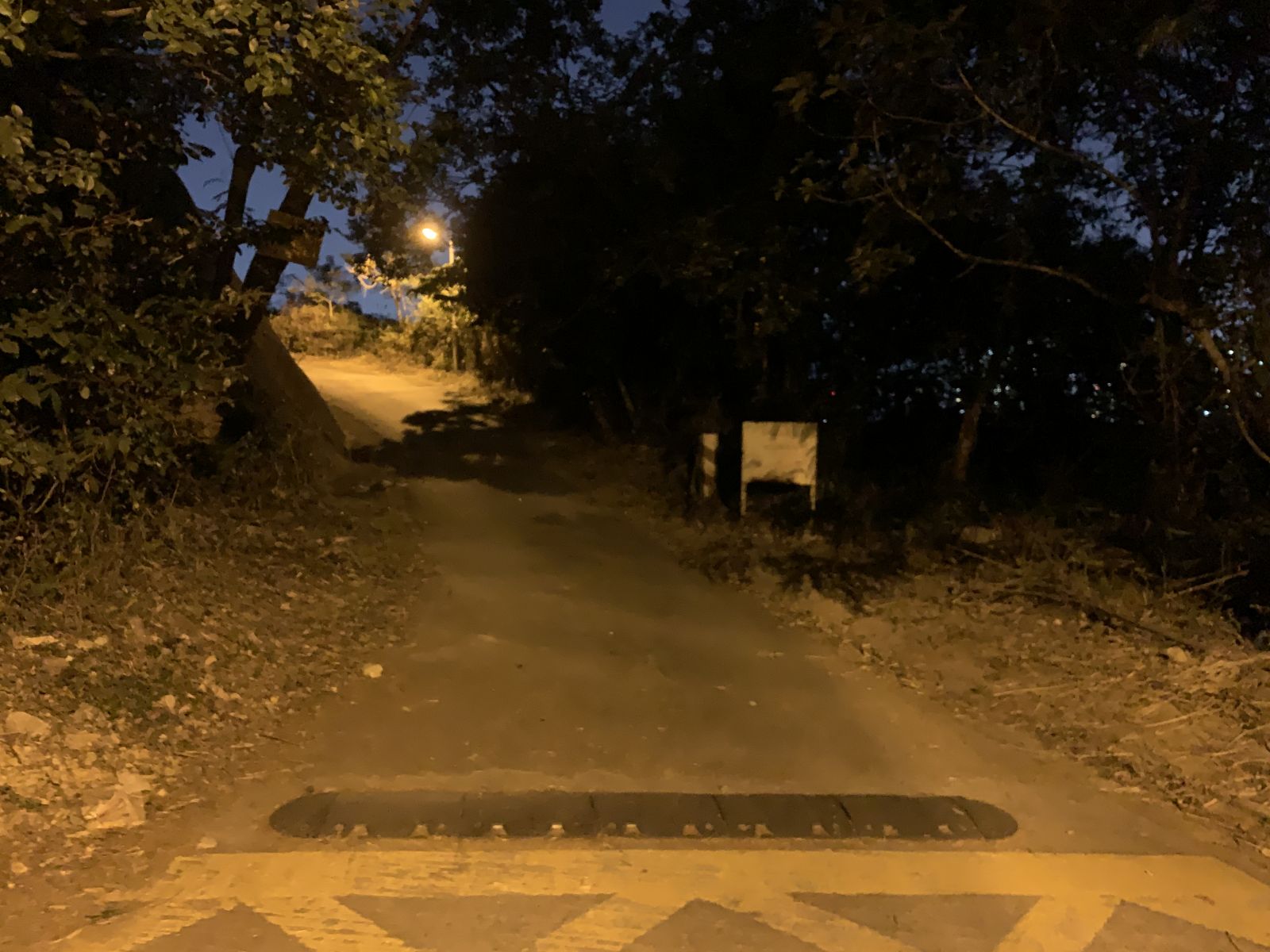 The location of getting off the minibus