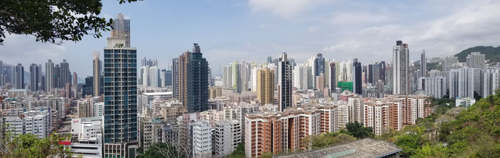 Go uphill and enjoy the cityscape viewing