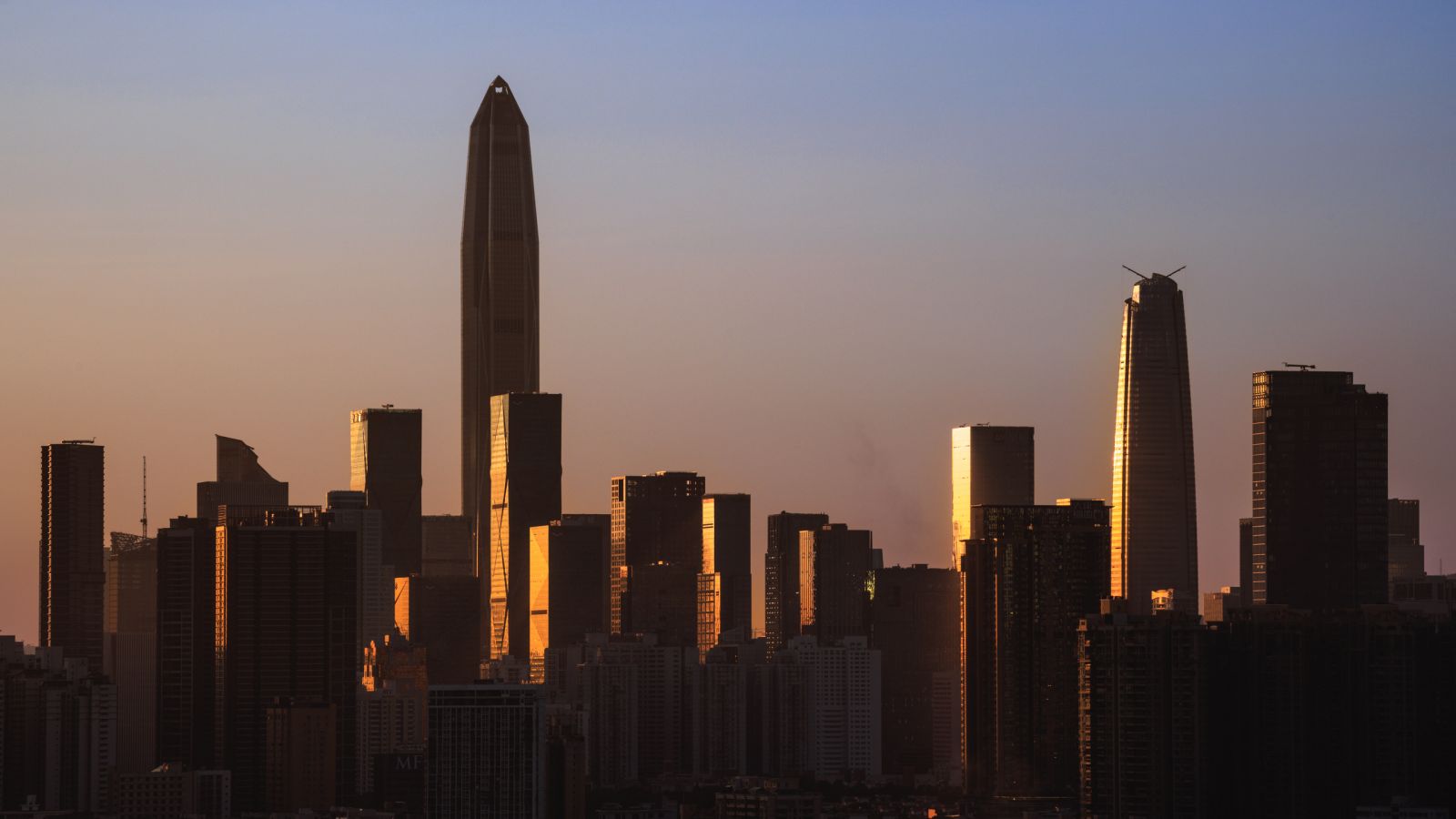 Canon EOS R5 with RF 100-400, F13 1/160s 160mm ISO100