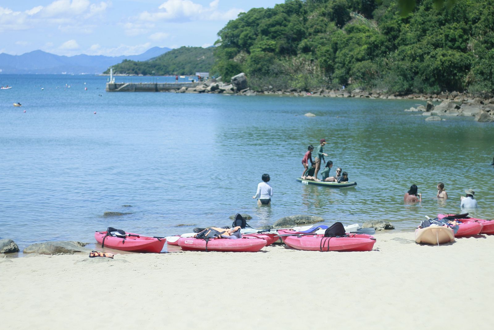 Somebody is playing SUP