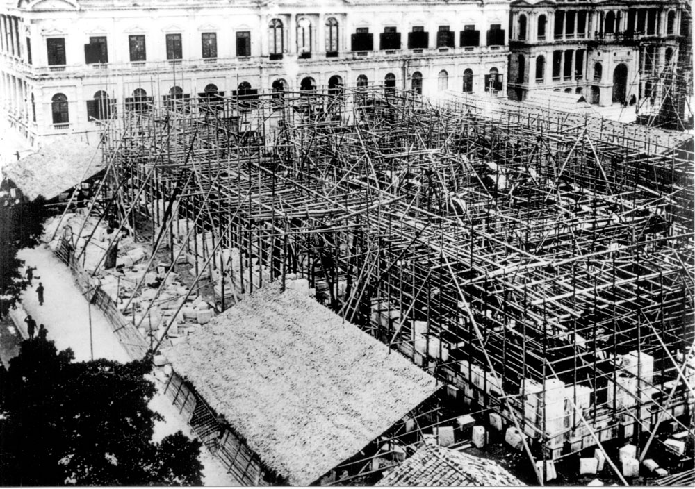 Hong Kong Supreme Court under construction in 1905