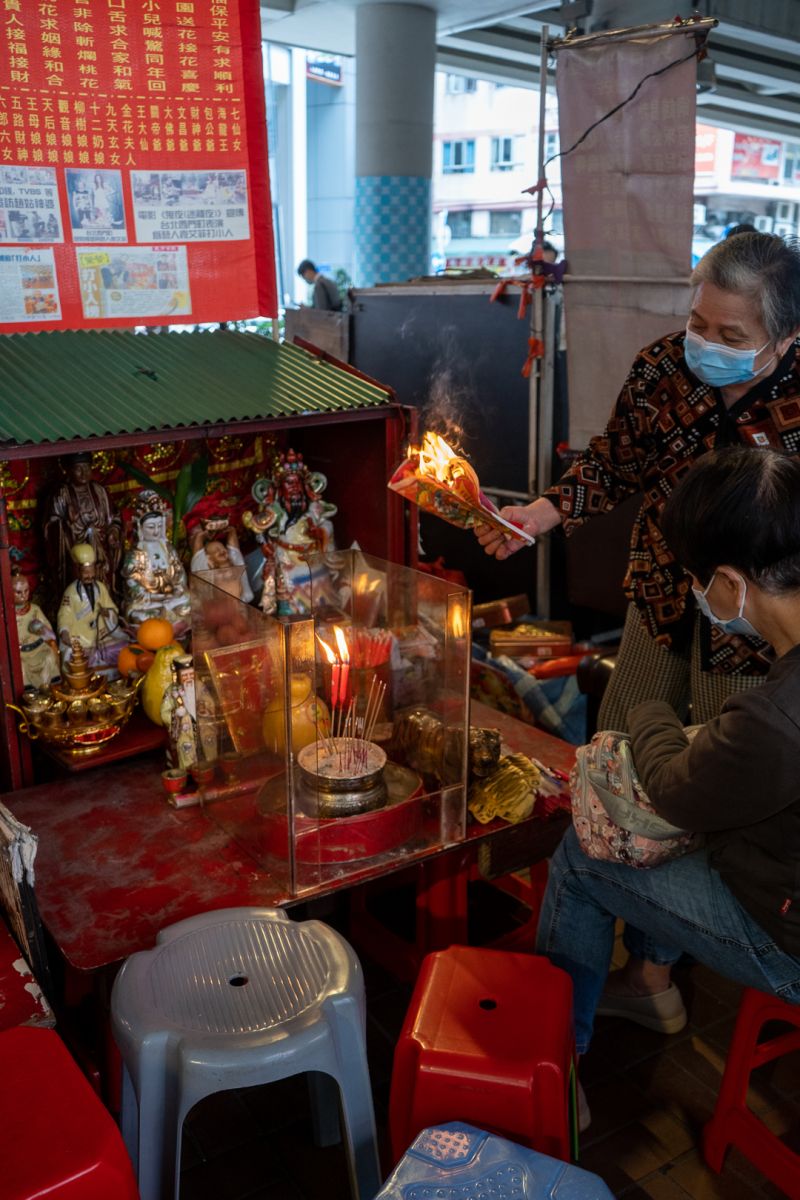 A charge of HKD 50 (USD 6.40) was levied for the five-minute act