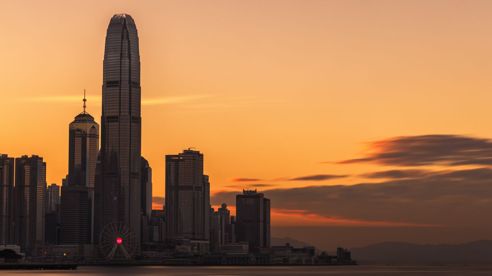 Canon EOS R5 with RF 24-105 F4L + ND1000, F20 120s ISO100 105mm Manual Mode(M)