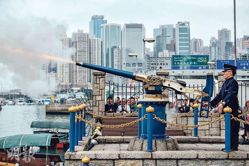 The Noonday gunshot moment 